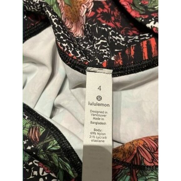 Lululemon Wunder Under Hi-Rise 1/2 Tight Leggings 17" Inseam Size 4 - Picture 4 of 5